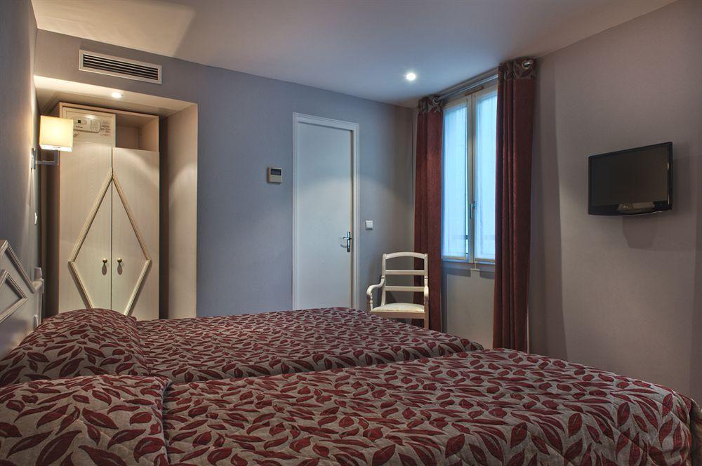 โฮเต็ล ยูเจอนี่ Hotel ปารีส ภายนอก รูปภาพ